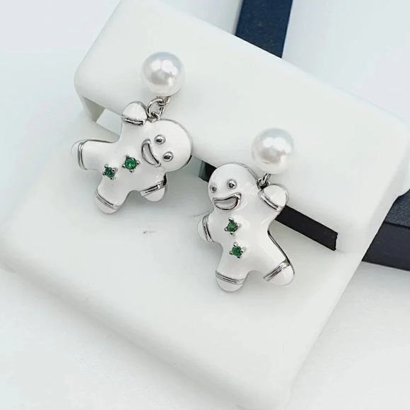 "925 Sterling Silver Cubic Zirconia Earrings, UU1P6A6082 - Picture 4 of 8